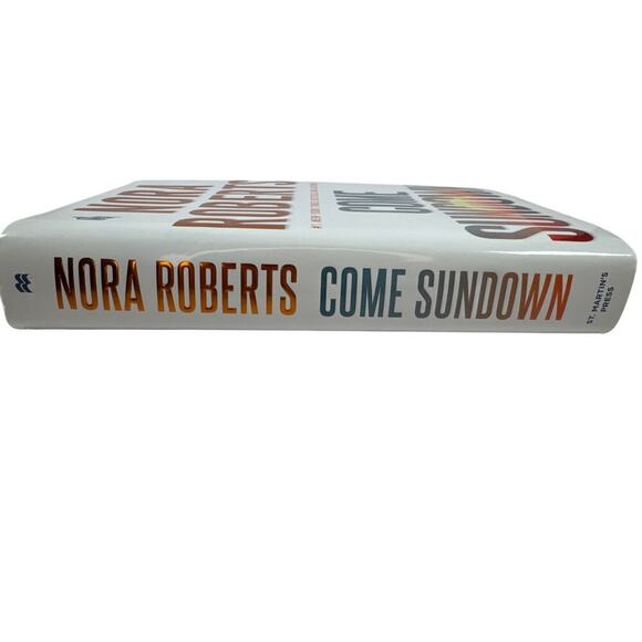 First Edition Nora Robert's Come Sundown June 2017 - Picture 2 of 10